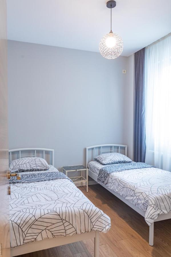 Apartment By The Sheraton Batoemi Buitenkant foto