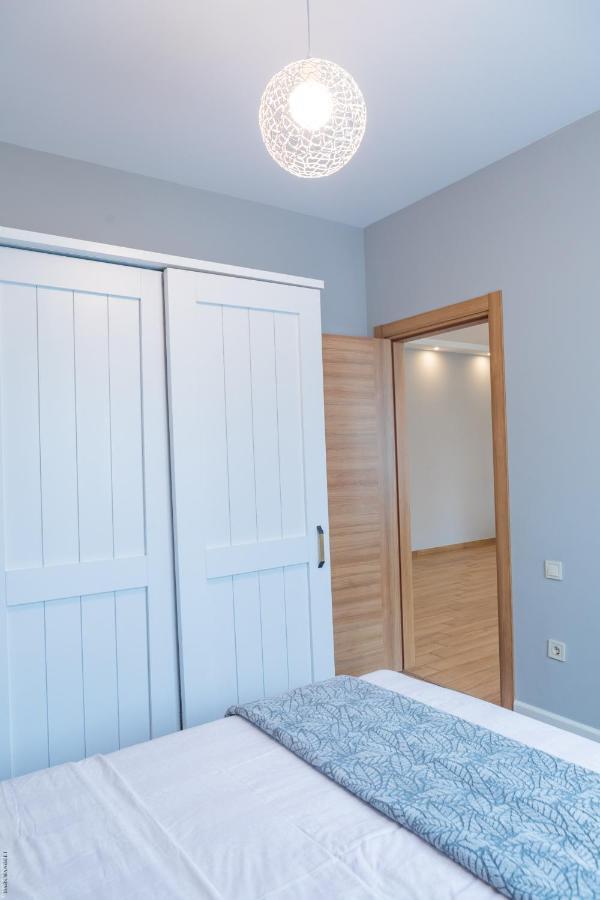 Apartment By The Sheraton Batoemi Buitenkant foto